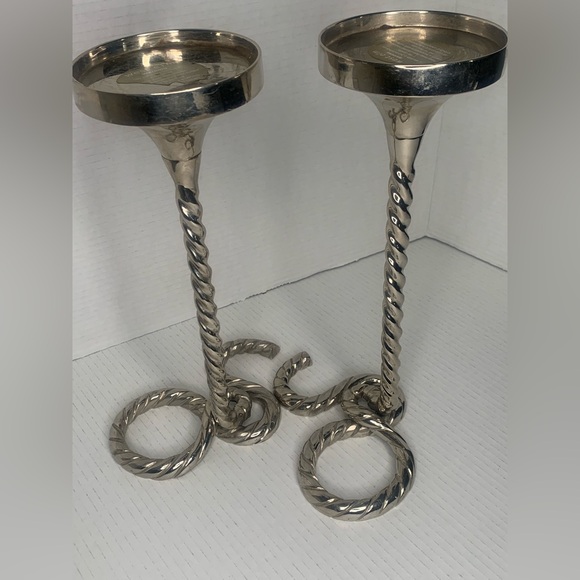 WEST ELM SILVER  DECORATIVE SPIRAL PILLER CANDLE HOLDERS 3x3 size - Picture 3 of 11